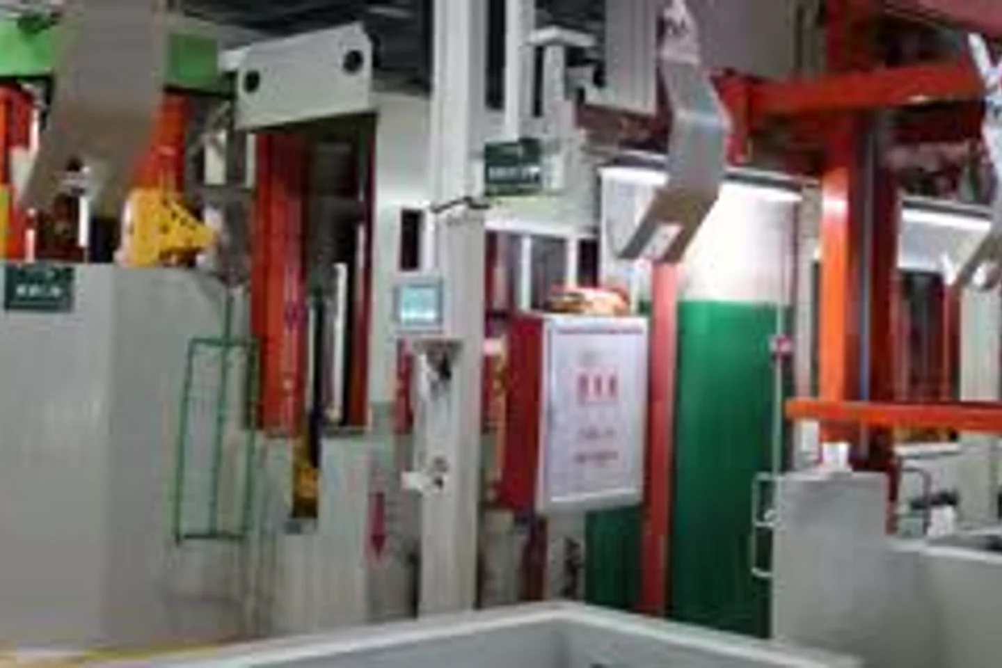 Surface finishing system
